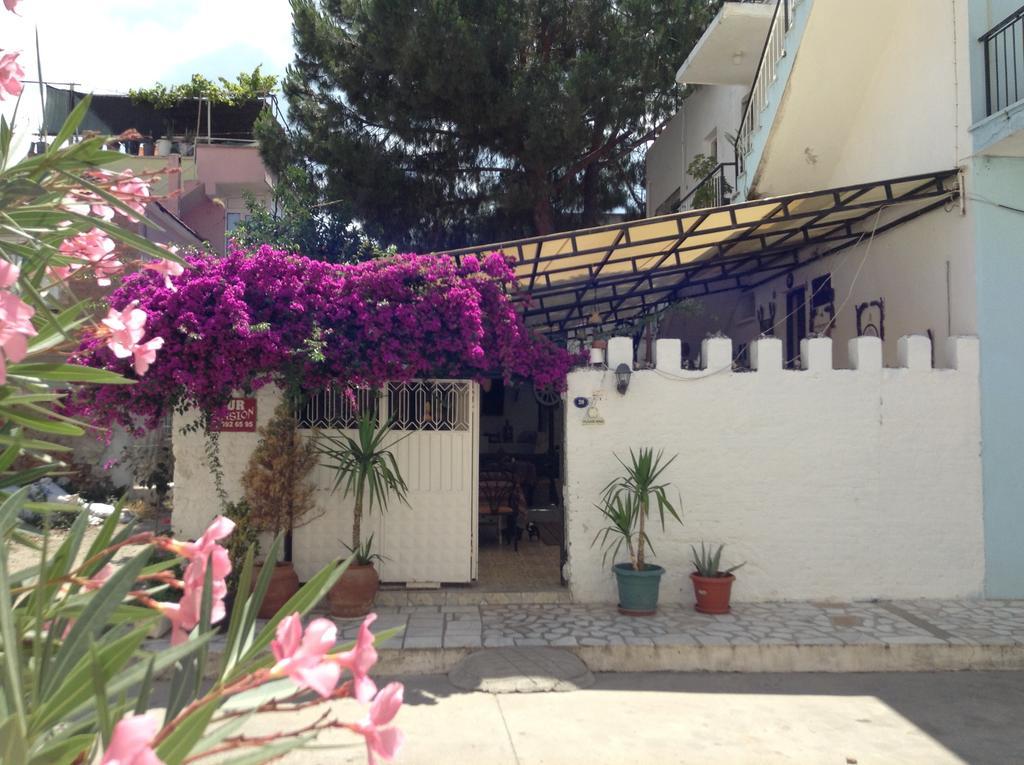 Nur Pension Selçuk Esterno foto